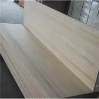 단단한 오동나무 보드